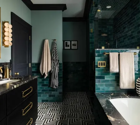 ANAHI-HOLLIS-DESIGN_MoodyReeseBath_02