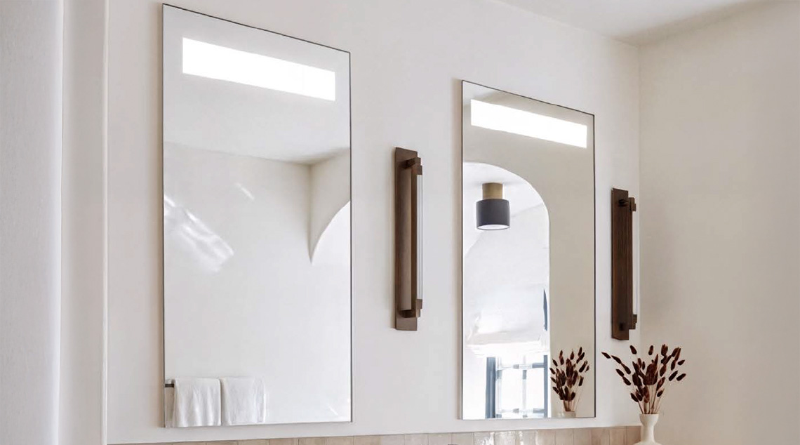 Aera Front-Lit Mirror